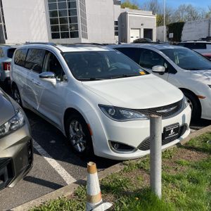 CHRYSLER PACIFICA LIMITED - 8