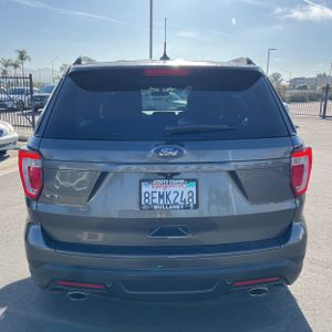 FORD EXPLORER XLT - 7