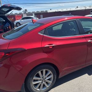 HYUNDAI ELANTRA - 9