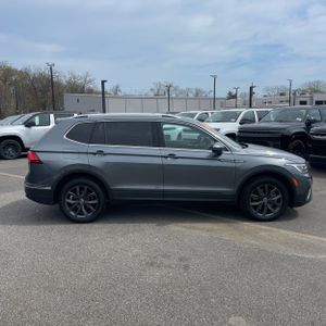 VOLKSWAGEN TIGUAN SE 4MOTION - 10