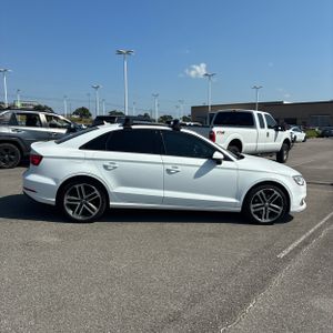 صورة 10 لـ 2018 AUDI A3 PREMIUM