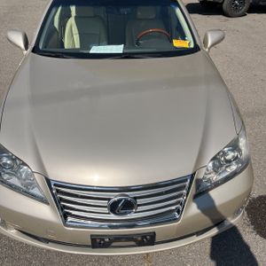 2011 Lexus ES 350 BASE thumbnail 15