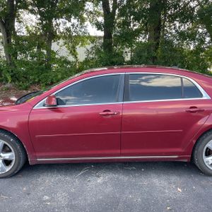 2011 Chevrolet MALIBU LT — фото 4