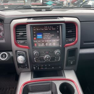 2016 RAM 1500 REBEL 照片 37