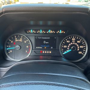 صورة مصغرة 40 لـ 2019 FORD F-150 XLT