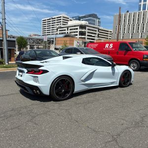 CHEVROLET CORVETTE STINGRAY - 8