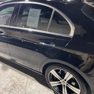 2022 Mercedes-BENZ C-CLASS thumbnail 21