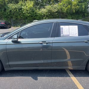 2016 FORD FUSION SE — фото 4