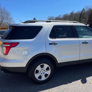 FORD EXPLORER BASE - 9