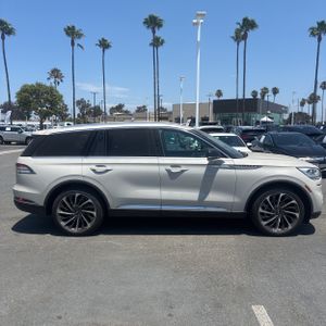 2022 Lincoln AVIATOR RESERVE 照片 10