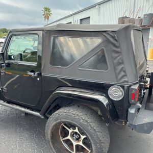 صورة 6 لـ 2015 JEEP WRANGLER SAHARA