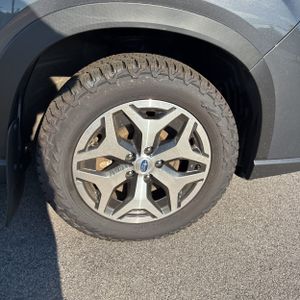 2023 Subaru FORESTER PREMIUM 缩略图 20