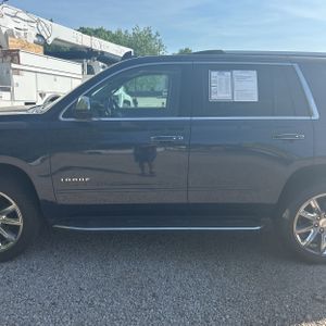 CHEVROLET TAHOE PREMIER - 4