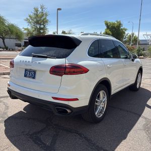 PORSCHE CAYENNE - 8