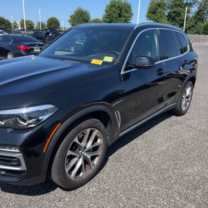 صورة 2 لـ 2021 BMW X5 XDRIVE40I