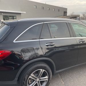 MERCEDES-BENZ GLC - 9