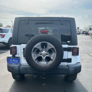 JEEP WRANGLER UNLIMITED SAHARA - 7