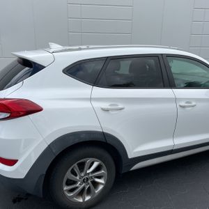 HYUNDAI TUCSON SEL - 9