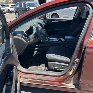2015 FORD FUSION SE thumbnail 32