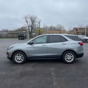 CHEVROLET EQUINOX LS - 3