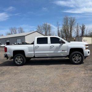 CHEVROLET SILVERADO 2500 LTZ - 10