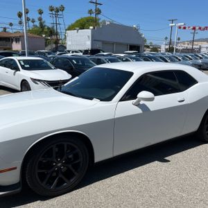 DODGE CHALLENGER GT - 2