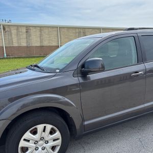 DODGE JOURNEY SE - 2