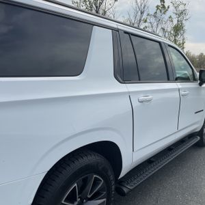 CHEVROLET SUBURBAN Z71 - 9