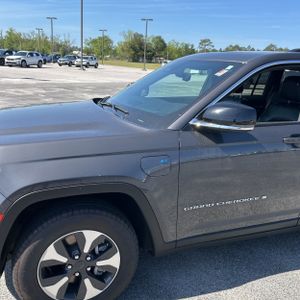 JEEP GRAND CHEROKEE 4XE - 2