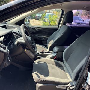 2014 FORD ESCAPE S 照片 31