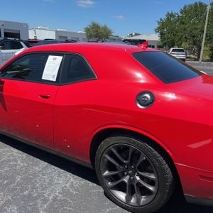 DODGE CHALLENGER SRT HELLCAT - 6