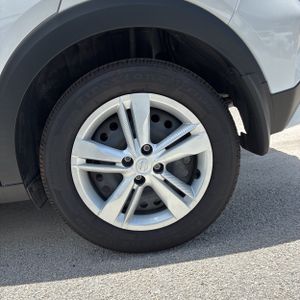 2025 Nissan KICKS PLAY S 缩略图 18