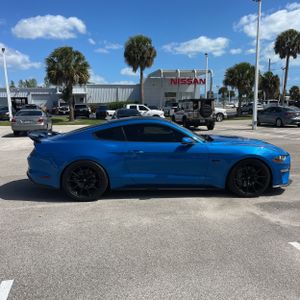 FORD MUSTANG GT PREMIUM - 10