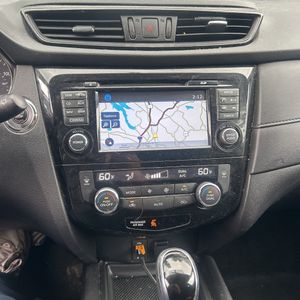 2017 Nissan ROGUE SV — миниатюра 37