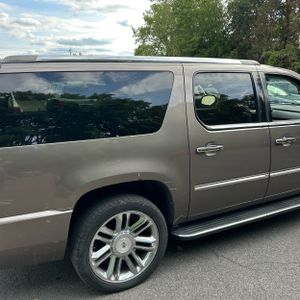 2013 Cadillac ESCALADE ESV LUXURY — фото 9