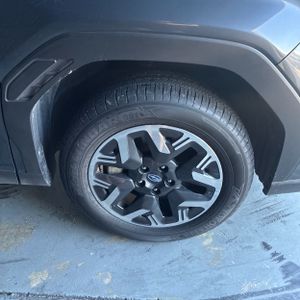 2025 Subaru FORESTER PREMIUM 照片 20