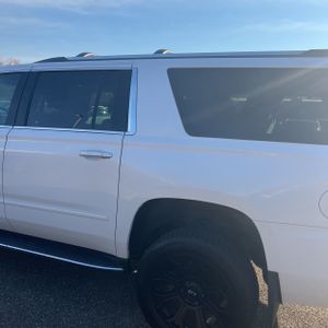 CHEVROLET SUBURBAN PREMIER - 6