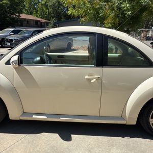 2006 Volkswagen NEW BEETLE 2.5 PZEV — фото 4