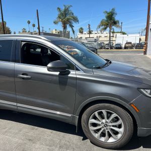 2019 Lincoln MKC SELECT 照片 13