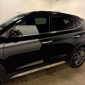 HYUNDAI TUCSON - 4