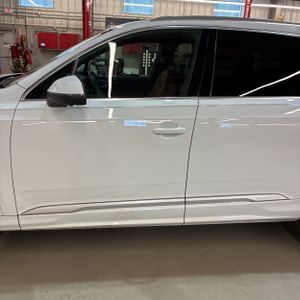 AUDI Q7 PREMIUM PLUS - 4