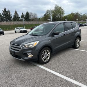 FORD ESCAPE SE - 1
