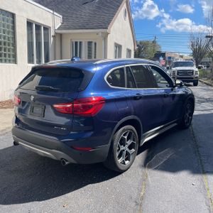BMW X1 XDRIVE28I - 8