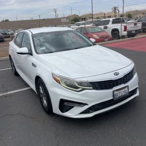 2019 KIA OPTIMA LX thumbnail 12