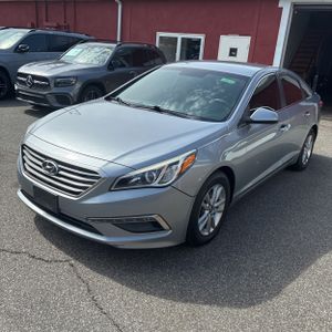 HYUNDAI SONATA SE - 1