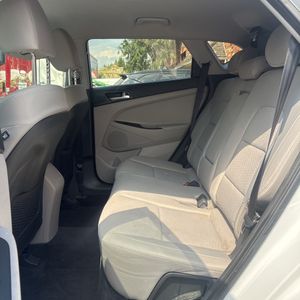 2019 Hyundai TUCSON VALUE — фото 33