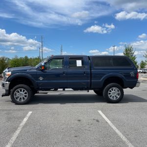 FORD F-250 SUPER DUTY LARIAT - 3