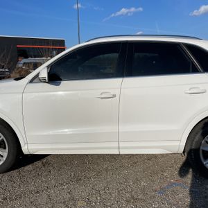 AUDI Q3 2.0T PREMIUM PLUS - 4