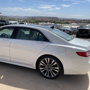 LINCOLN CONTINENTAL RESERVE - 6