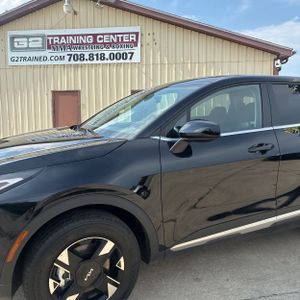 2026 KIA SPORTAGE LX photo 2